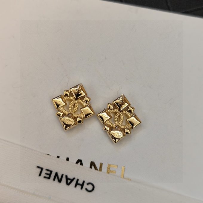 CC Jewelry New 40 - Image 3