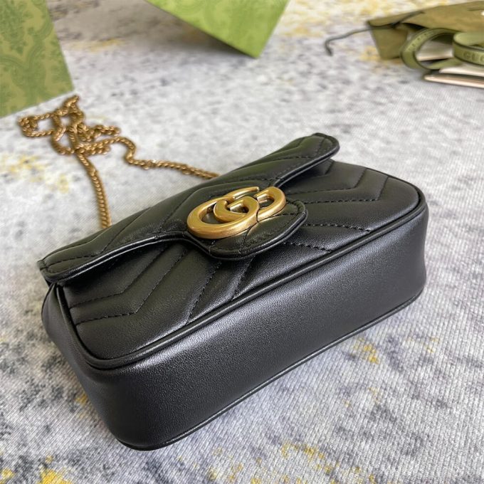 GG Marmont matelasse leather super mini bag - Image 4