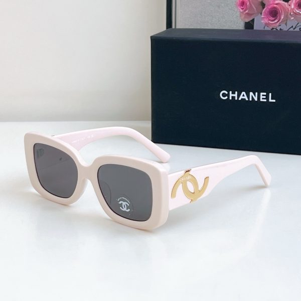 CC* Eyewear SIZE: 53-19-145