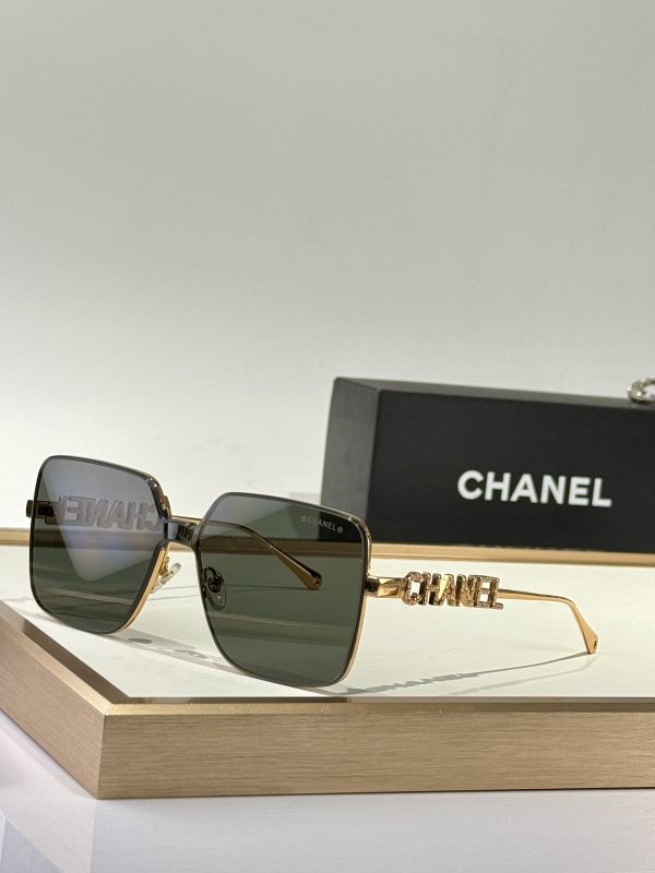 CC* Eyewear SIZE: 63-15-142