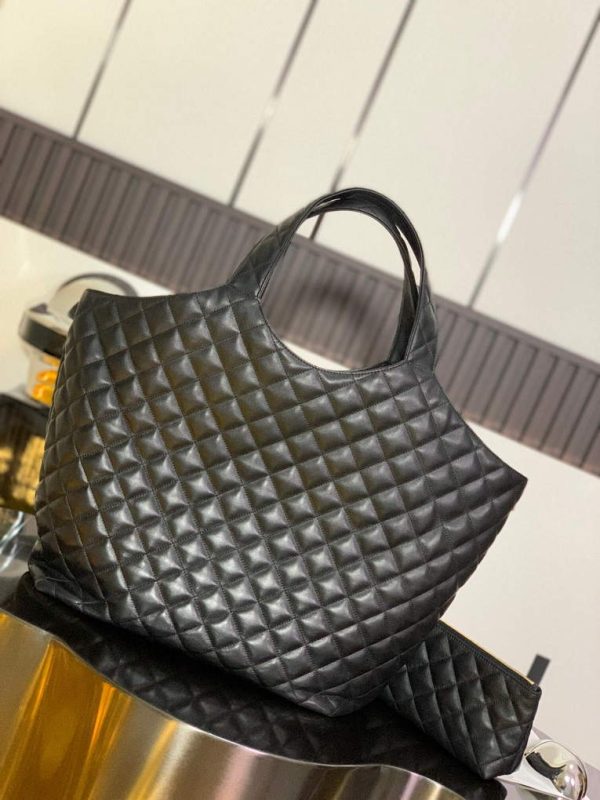 Y Icare Maxi Shopping Bag - Black