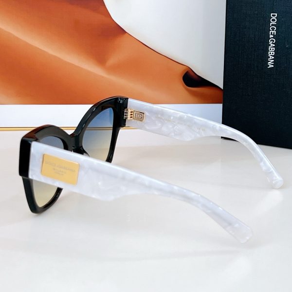 D*G Eyewear SIZE: 52-20-140