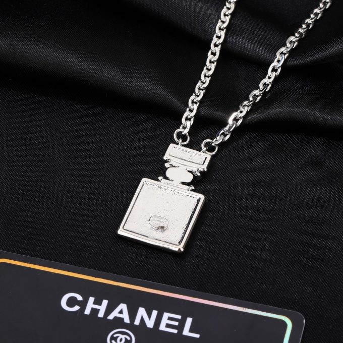cc New Arrival Necklace 032 - Image 4
