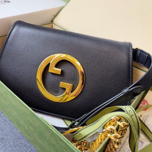 GC492 Blondie Shoulder Bag /  11"W x 6.3"H x 1.6"D
