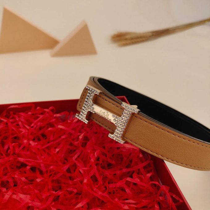 7 Colors Classic Letter Rhinestone Buckle Ladies Leather Belt - Image 5