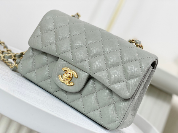 CC Classic Flap Caviar Shoulder Bag 20Cm For Ladies Light Gray Wiht Gold