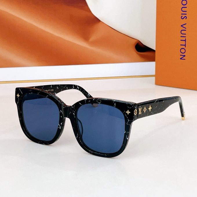 Louis Eyewear SIZE: 56-18-143 - Image 5