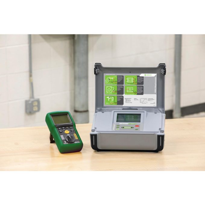 Greenlee 5882A-C Calibrated 1kV Megohmmeter/Insulation Tester - Image 6