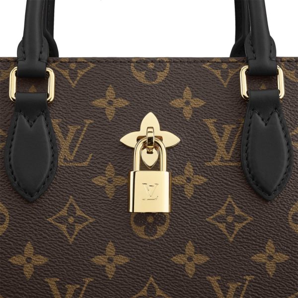 L Flower Tote M43550