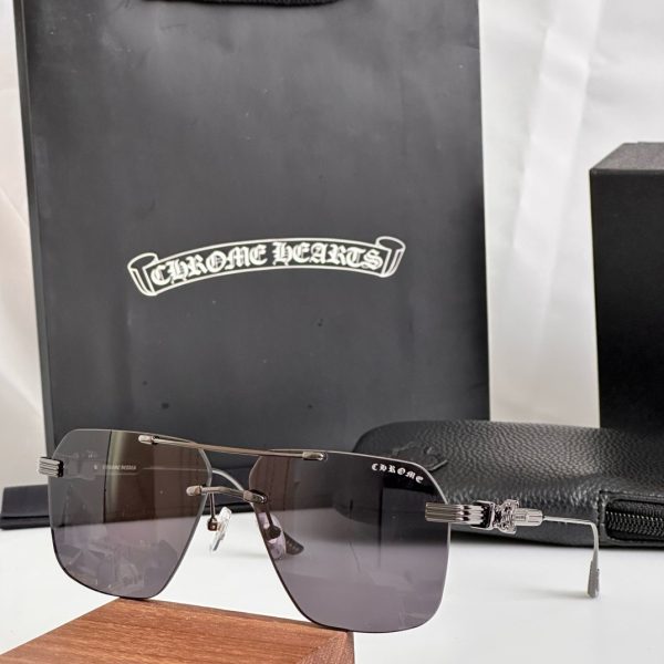 CHROM* HEARTS Eyewear SIZE: