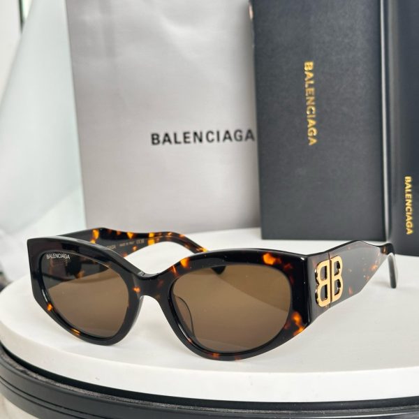 BALE**IAGA Eyewear SIZE: 66-16-145