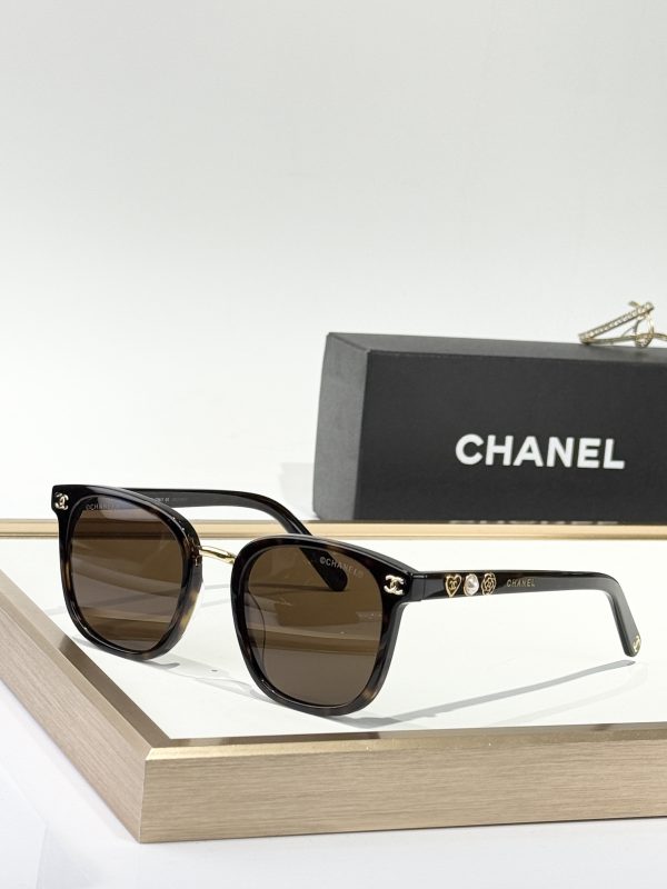CC* Eyewear SIZE: 57-18-145