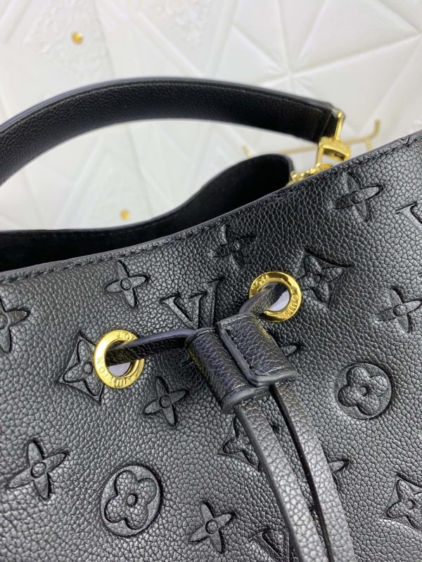 4 Color M45256 M45306 Handbag 26.0 X 26.0 X 17.5Cm