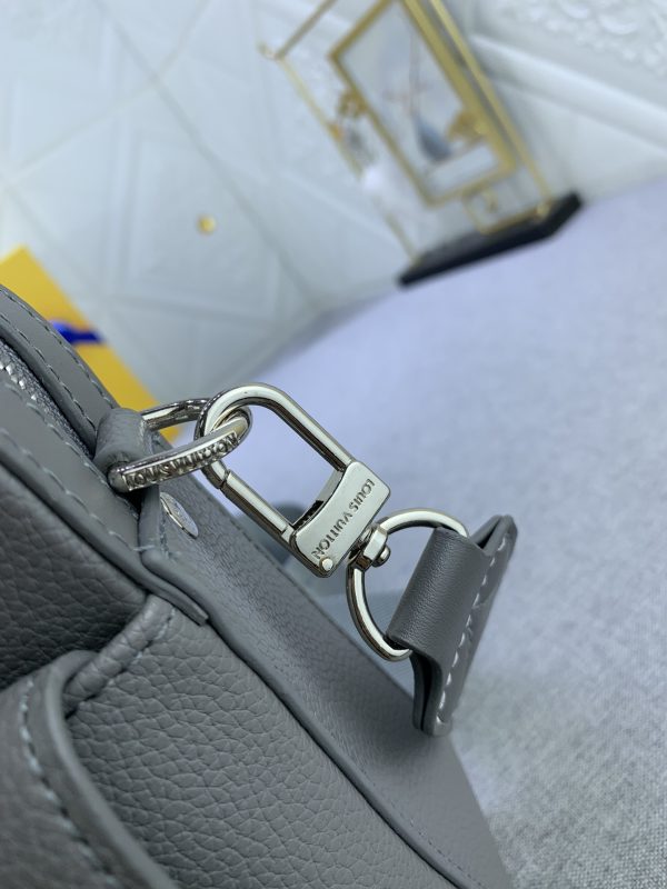2 Color M22482 Handbag 23.5X18X7Cm