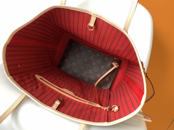 4 Color M40995 Woman Handbag 31 X 28 X 14 Cm