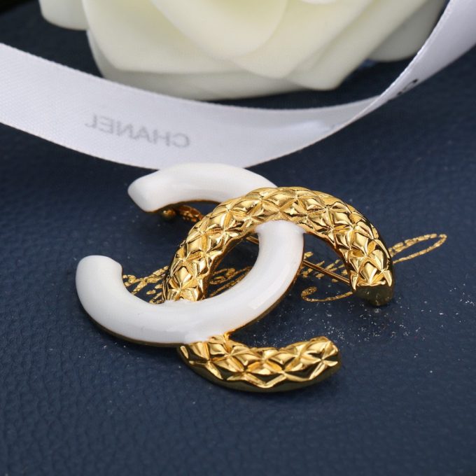 CC new arrival brooch 006 - Image 6