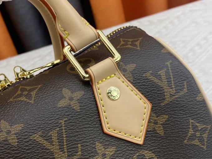 M46222 Woman Handbag 20.5 X 13.5 X 12Cm - Image 5