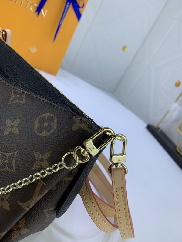 5 Color 41638 Handbag
