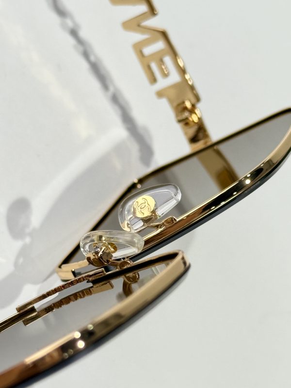 CC* Eyewear SIZE: 63-15-142
