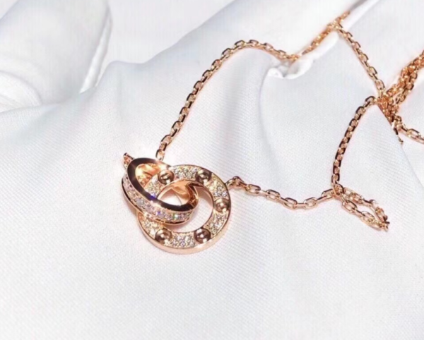 Car Necklace 015