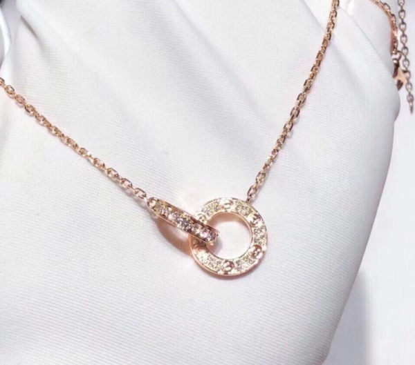 Car Necklace 015