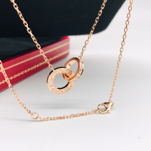 Car Necklace 015