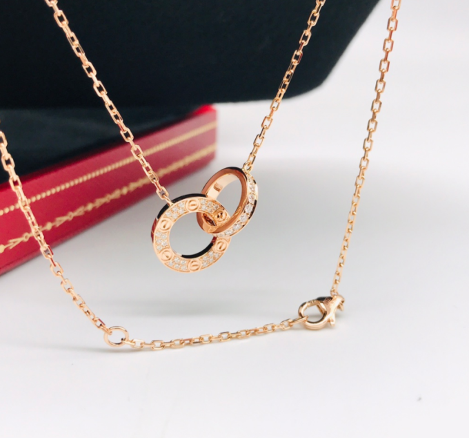 Car Necklace 015