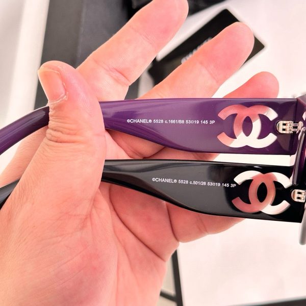 CC* Eyewear SIZE: 52-20-145