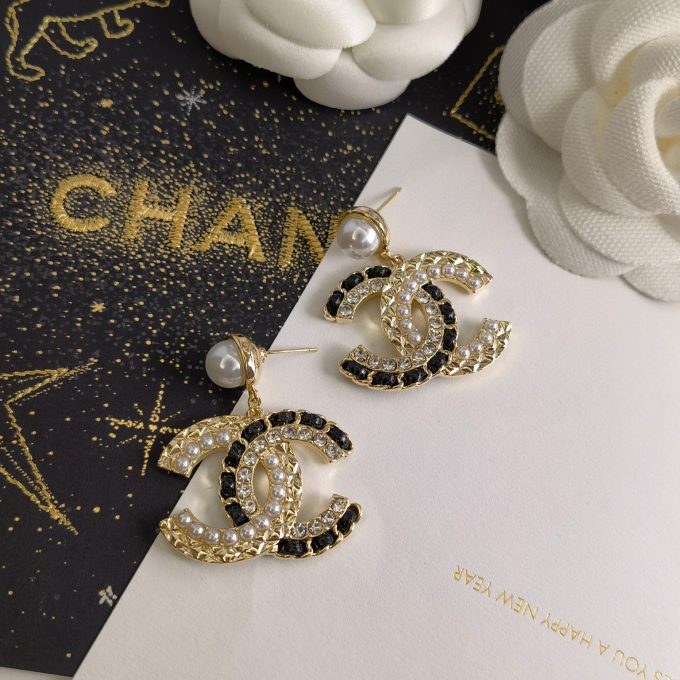 cc New Arrival Earrings 009 - Image 3