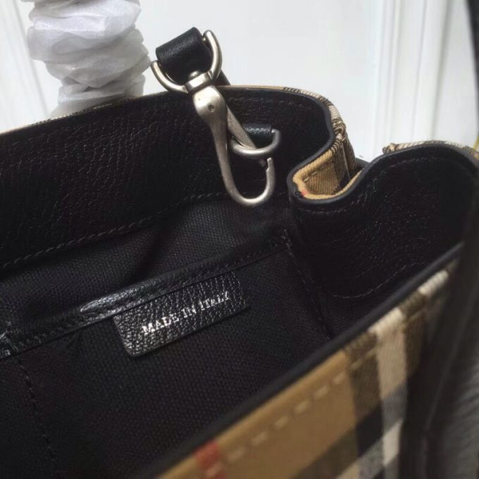 bb Small Banner Vintage Check And Tote Black For Women, Women's Bags 10.5in/26cm - Image 8