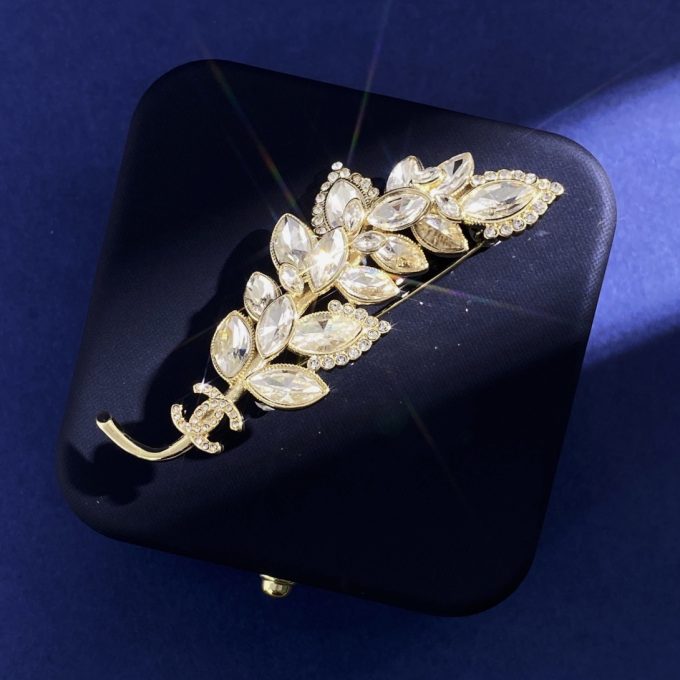 CC new arrival brooch 017 - Image 2