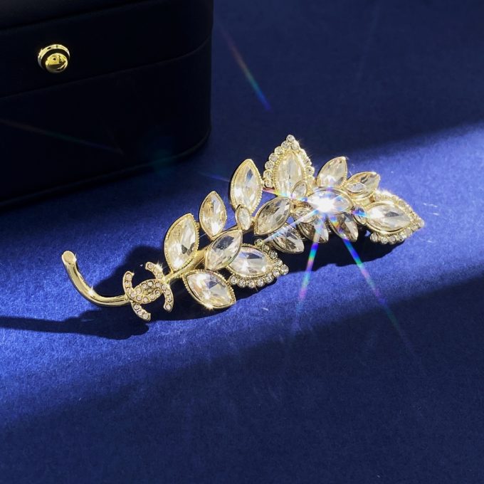CC new arrival brooch 017 - Image 6