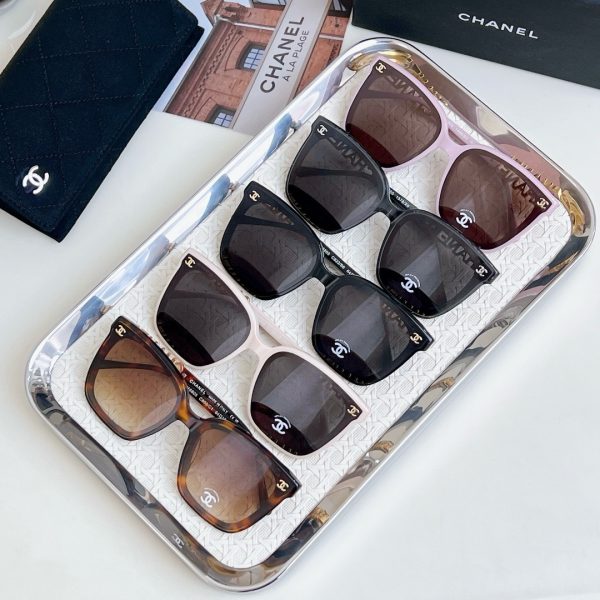 CC* Eyewear SIZE: 64-15-145
