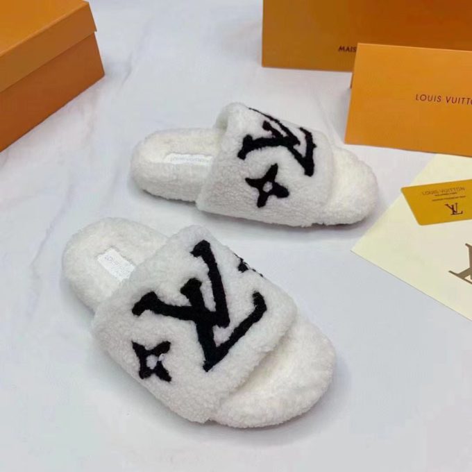 Lamb Wool Slippers - Image 7