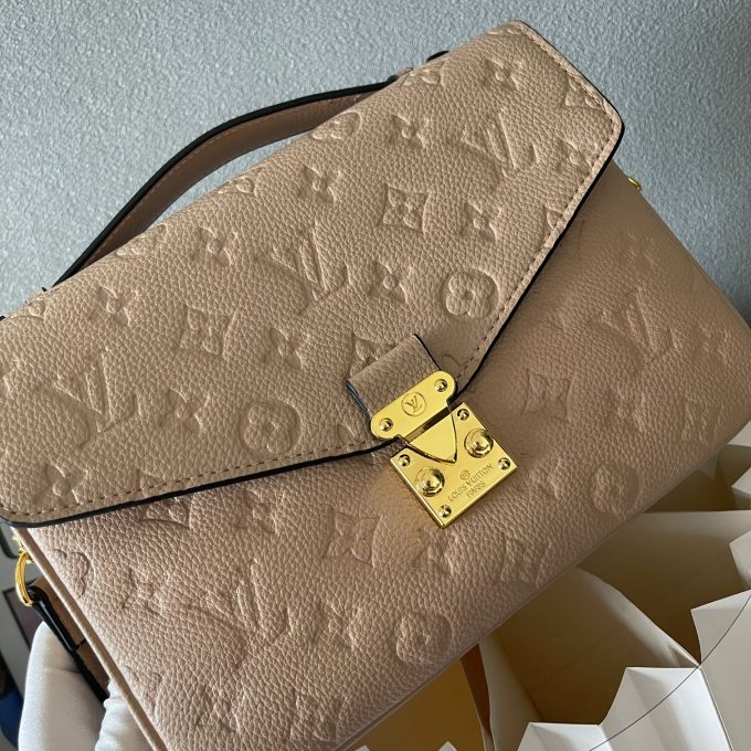 4 Color M46302 M45809 M45596 M45773 M40780 Woman Handbag 25 X 19 X 7Cm - Image 3