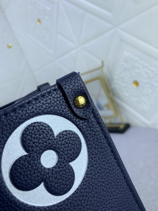 4 Color M46542 Woman Handbag 34X26X13Cm