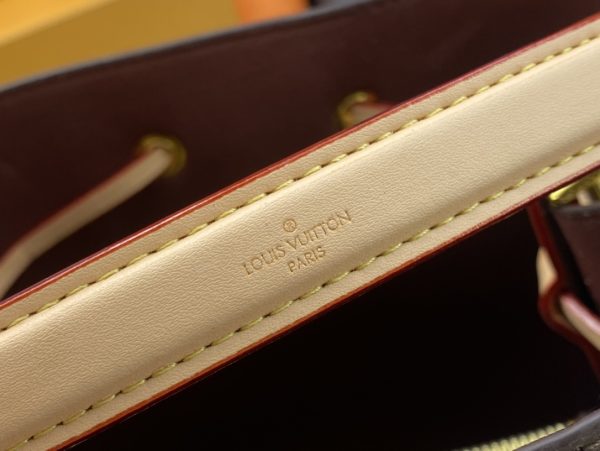 7 Color M44813 M44840 M44823 Handbag