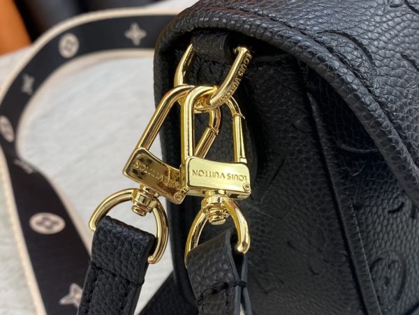 3 Color M46386 M46388 M45985 M45683 Woman Handbag 25.0× 9.0×15.0Cm