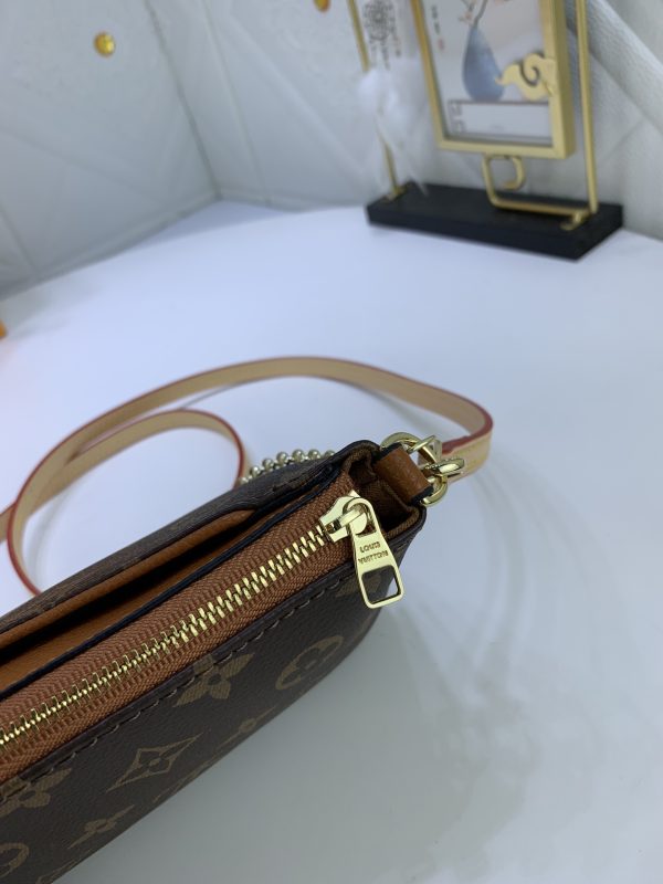 5 Color 41638 Handbag