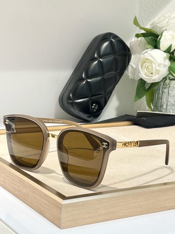 CC* Eyewear SIZE: 59-17-145