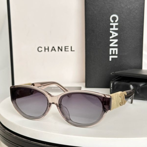 CC* Eyewear SIZE: