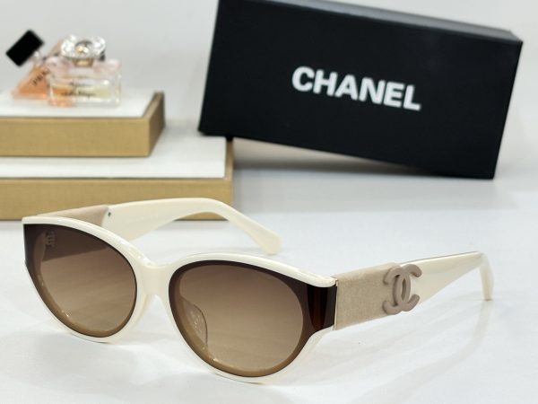 CC* Eyewear SIZE: 66-14-145