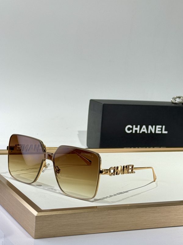 CC* Eyewear SIZE: 63-15-142
