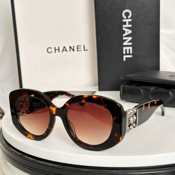 CC* Eyewear SIZE: 54-18-140