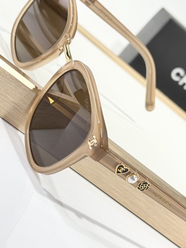 CC* Eyewear SIZE: 57-18-145