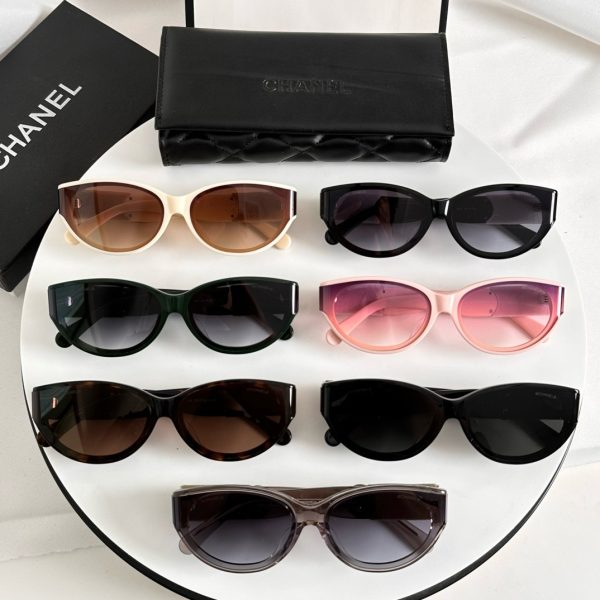 CC* Eyewear SIZE: