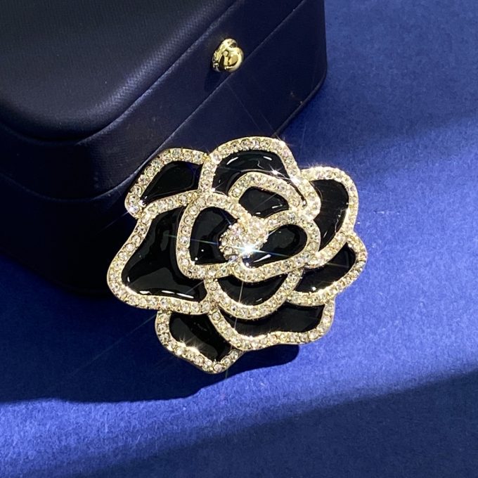 CC new arrival brooch 016 - Image 4