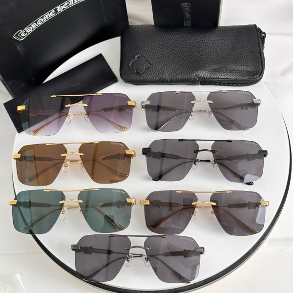 CHROM* HEARTS Eyewear SIZE: