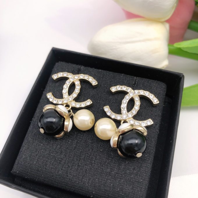 cc Earrings - Image 6