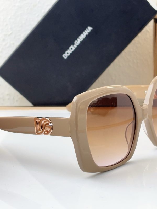 D*G Eyewear SIZE: 56-19-145